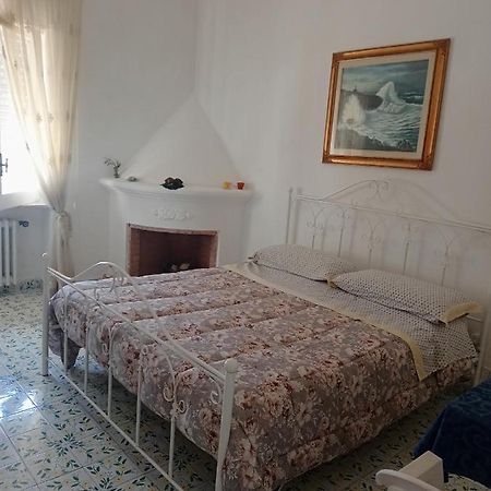 Отель Dimora Di Donna Rita Анакапри Экстерьер фото